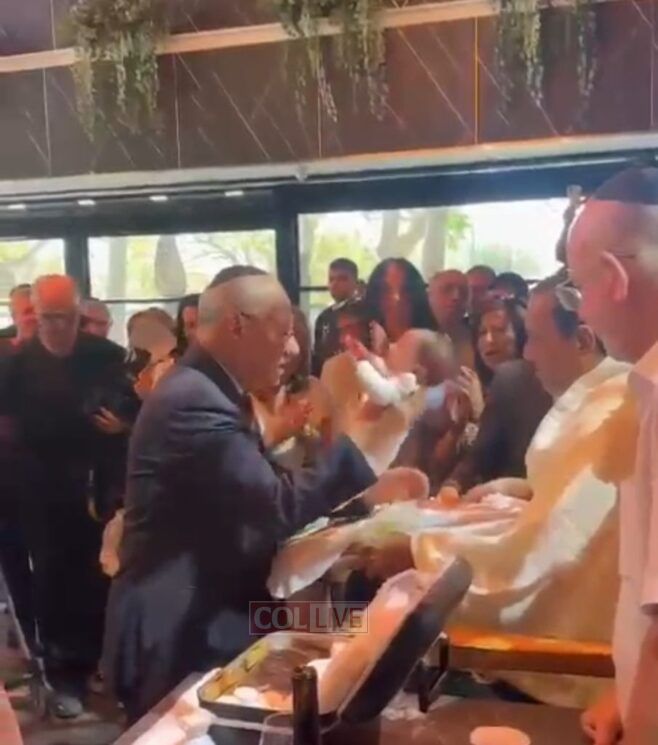 Veteran Mohel Collapses and Passes While Performing a Bris